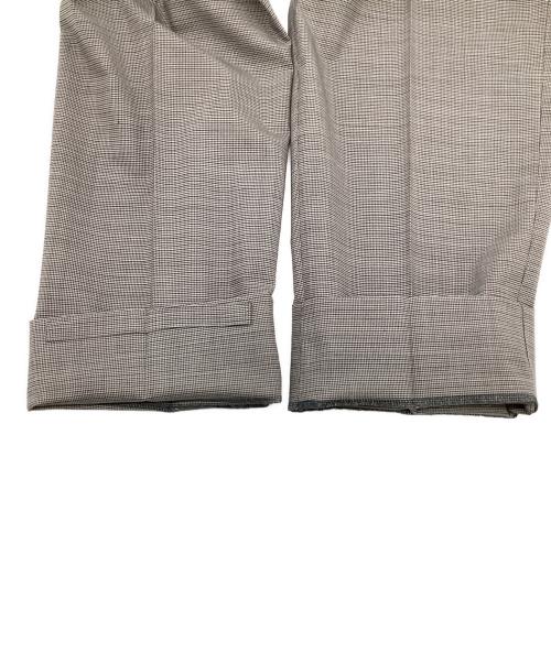 PT TORINO（ピーティートリノ）PT TORINO (ピーティートリノ) GENTLEMAN FIT（ジェントルマン フィット）1プリーツ スラックス グレー サイズ:50の古着・服飾アイテム