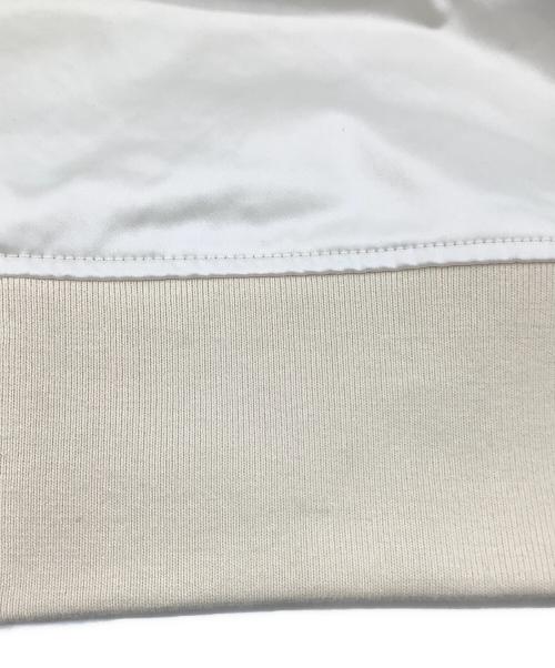 Curensology（カレンソロジー）Curensology (カレンソロジー) レザーライクサテンブルゾンジップジャケット アイボリー サイズ:Fの古着・服飾アイテム