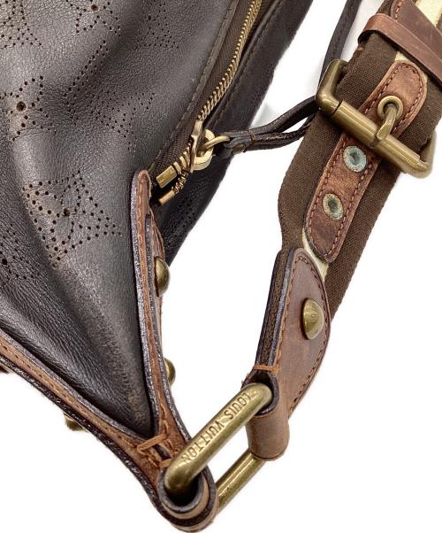 LOUIS VUITTON（ルイ ヴィトン）LOUIS VUITTON (ルイ ヴィトン) オナタ キュイール オナタGM セミショルダーバッグ ブラウンの古着・服飾アイテム