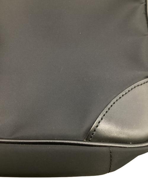 BURBERRY BLACK LABEL（バーバリーブラックレーベル）BURBERRY BLACK LABEL (バーバリーブラックレーベル) メッセンジャーバッグ ブラックの古着・服飾アイテム