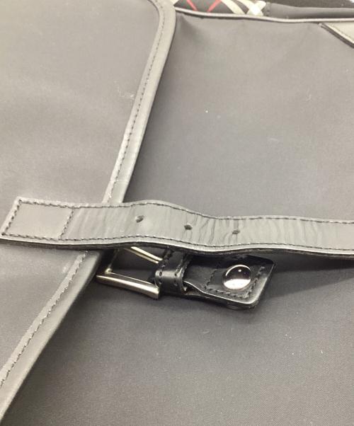 BURBERRY BLACK LABEL（バーバリーブラックレーベル）BURBERRY BLACK LABEL (バーバリーブラックレーベル) メッセンジャーバッグ ブラックの古着・服飾アイテム