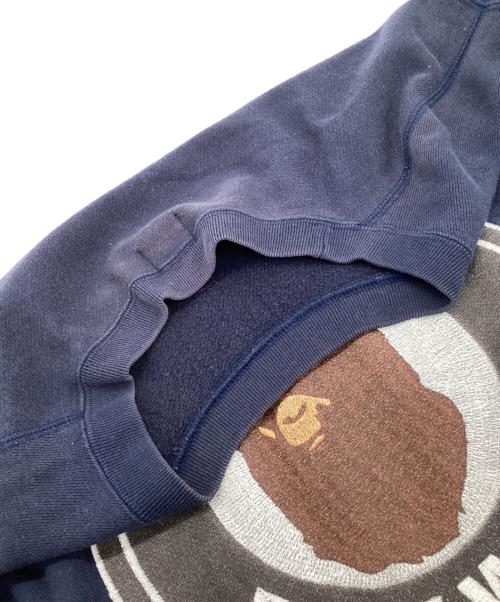 A BATHING APE（アベイシングエイプ）A BATHING APE (ア ベイシング エイプ) BUSTY WORKS クルーネック スウェット ネイビー サイズ:Lの古着・服飾アイテム