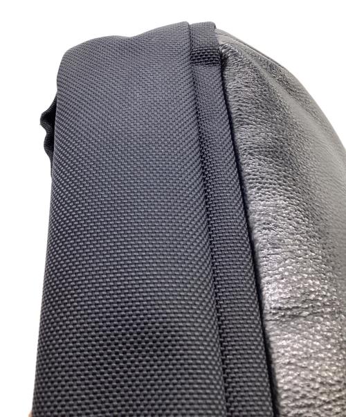 LANVIN en Bleu（ランバンオンブルー）LANVIN en Bleu (ランバンオンブルー) フェリックス バックパック ブラック×ネイビーの古着・服飾アイテム