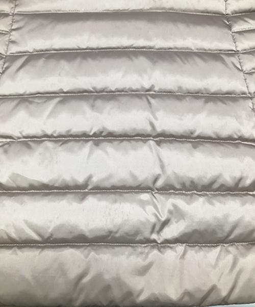 EA7 EMPORIO ARMANI（EA7 エンポリオアルマーニ）EA7 EMPORIO ARMANI (EA7 エンポリオアルマーニ) ダウンジャケット ブラウン サイズ:XLの古着・服飾アイテム