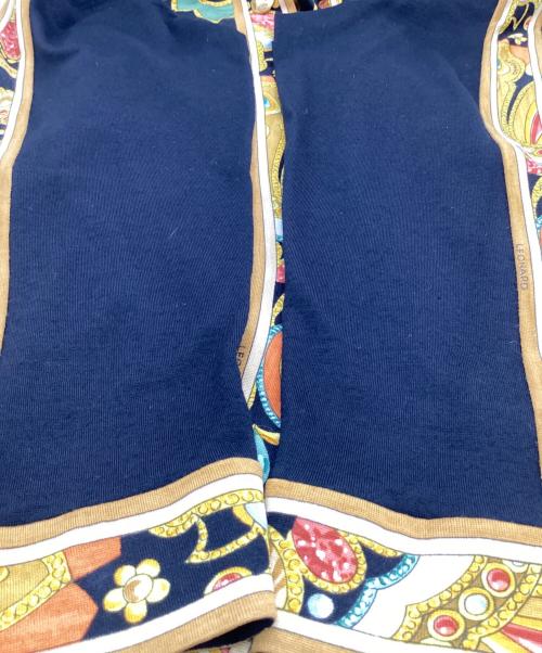 LEONARD（レオナール）LEONARD (レオナール) 総柄カーディガン ブラック サイズ:Mの古着・服飾アイテム