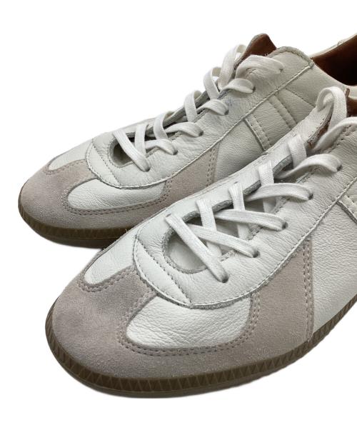 TOMORROW LAND（トゥモローランド）TOMORROW LAND (トゥモローランド) reproduction of found (リプロダクションオブファウンド) GERMAN MILITARY TRAINER（ジャーマンミリタリートレーナー） ホワイト サイズ:42の古着・服飾アイテム