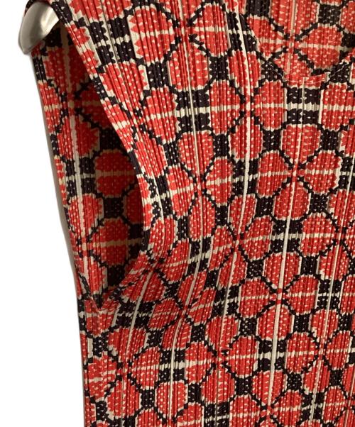 PLEATS PLEASE（プリーツプリーズ）PLEATS PLEASE (プリーツプリーズ) ノースリーブワンピース レッド サイズ:4の古着・服飾アイテム