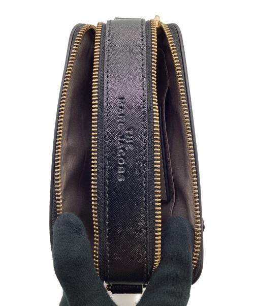 MARC JACOBS（マークジェイコブス）MARC JACOBS (マークジェイコブス) THE SNAPSHOT（ザ スナップショット）ショルダーバッグ ベージュ×ブラックの古着・服飾アイテム