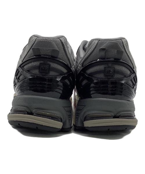 NEW BALANCE（ニューバランス） U1906NGC Gray/Charcoal/Orange（ユー1906エヌジーシー グレイ チャコール オレンジ）の古着・服飾アイテム