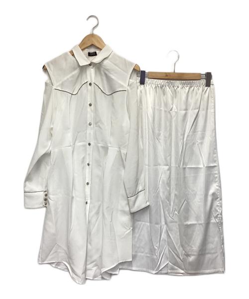 PAMEO POSE（パメオポーズ）PAMEO POSE (パメオポーズ) Emperor Dress（エンペラー ドレス） ホワイト サイズ:Fの古着・服飾アイテム