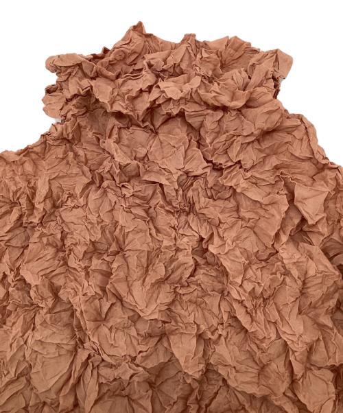 me ISSEY MIYAKE（ミーイッセイ ミヤケ）me ISSEY MIYAKE (ミーイッセイ ミヤケ) MERINGUE TOP（メレンゲトップ） オレンジ サイズ:表記無の古着・服飾アイテム