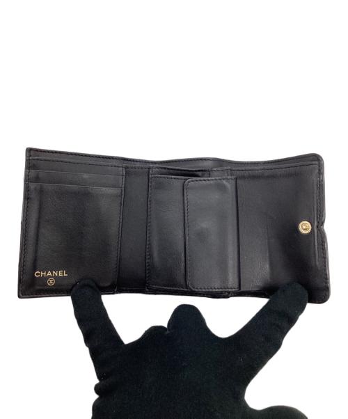 CHANEL（シャネル）CHANEL (シャネル) CCフィリングリー キャビアスキン コンパクトウォレット ブラックの古着・服飾アイテム
