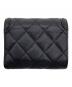 CHANEL (シャネル) CCフィリングリー キャビアスキン コンパクトウォレット ブラック：63000円