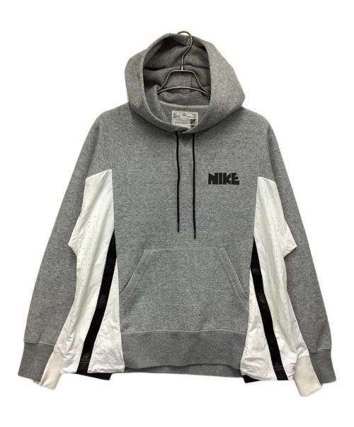 NIKE（ナイキ）NIKE (ナイキ) sacai (サカイ) ドッキング プルオーバーパーカー グレー サイズ:Mの古着・服飾アイテム