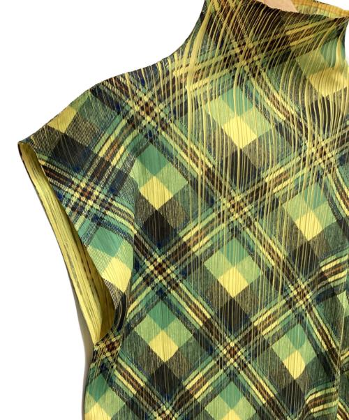 PLEATS PLEASE（プリーツプリーズ）PLEATS PLEASE (プリーツプリーズ) ノースリーブ ワンピース イエロー サイズ:3の古着・服飾アイテム
