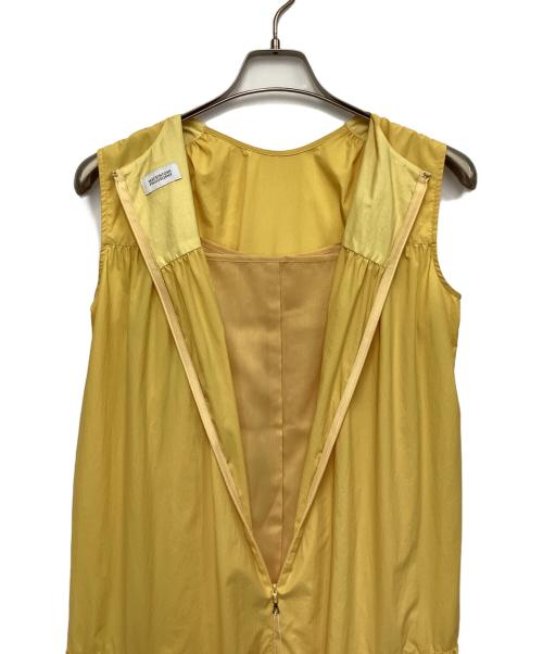 MACKINTOSH PHILOSOPHY（マッキントッシュ フィロソフィー）MACKINTOSH PHILOSOPHY (マッキントッシュ フィロソフィー) ナイロンタスランサイドギャザーワンピース イエロー サイズ:38の古着・服飾アイテム