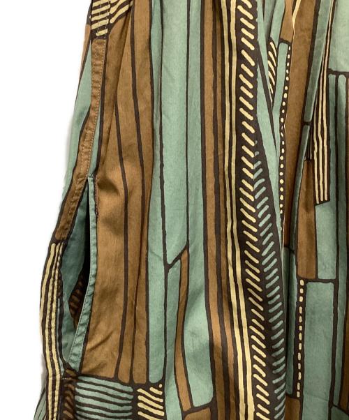 LE GLAZIK（ル グラジック）LE GLAZIK (ル グラジック) バティック スリーブレスワンピース ブラウン×グリーン サイズ:36の古着・服飾アイテム