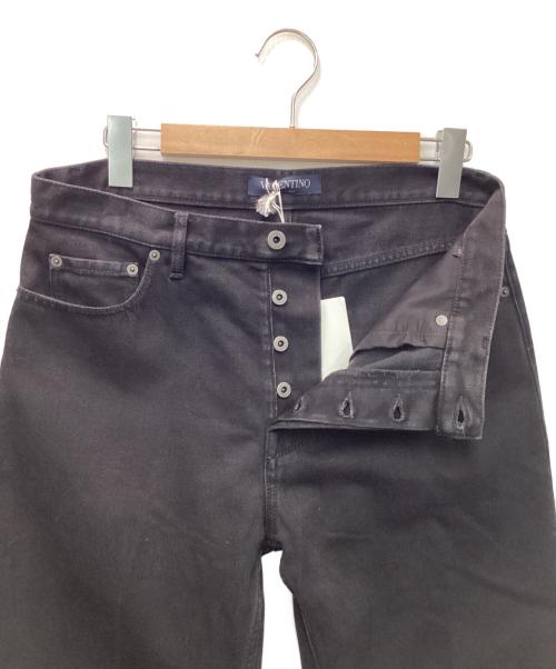 VALENTINO（ヴァレンティノ）VALENTINO (ヴァレンティノ) デニムパンツ ブラック サイズ:31の古着・服飾アイテム