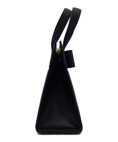 Salvatore Ferragamo（サルヴァトーレ フェラガモ）Salvatore Ferragamo (サルヴァトーレ フェラガモ) ヴァラ リボン ハンドバッグ ブラックの古着・服飾アイテム
