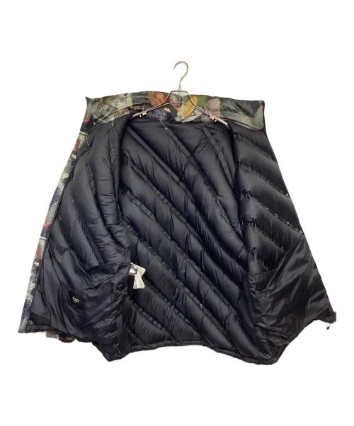 FENDI（フェンディ）FENDI (フェンディ) フェイクニュース ジップパファージャケット マルチカラー サイズ:48の古着・服飾アイテム