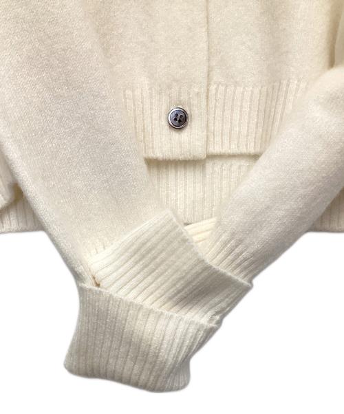 Spick and Span（スピック＆スパン）Spick and Span (スピックアンドスパン) カシミアコンパクトクルーネックカーディガン ホワイト サイズ:Ｆの古着・服飾アイテム