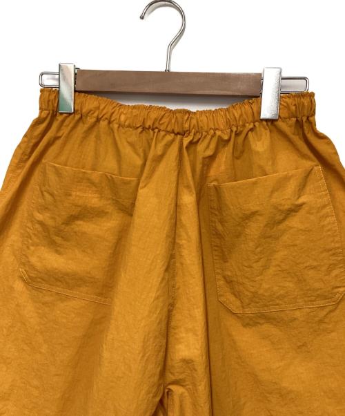 UNSLACKS（アンスラックス）UNSLACKS (アンスラックス) ハーフパンツ オレンジ サイズ:MEDIUM-REGULARの古着・服飾アイテム