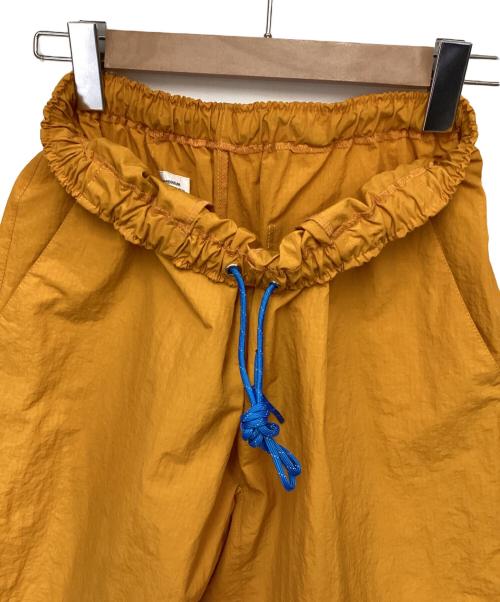 UNSLACKS（アンスラックス）UNSLACKS (アンスラックス) ハーフパンツ オレンジ サイズ:MEDIUM-REGULARの古着・服飾アイテム