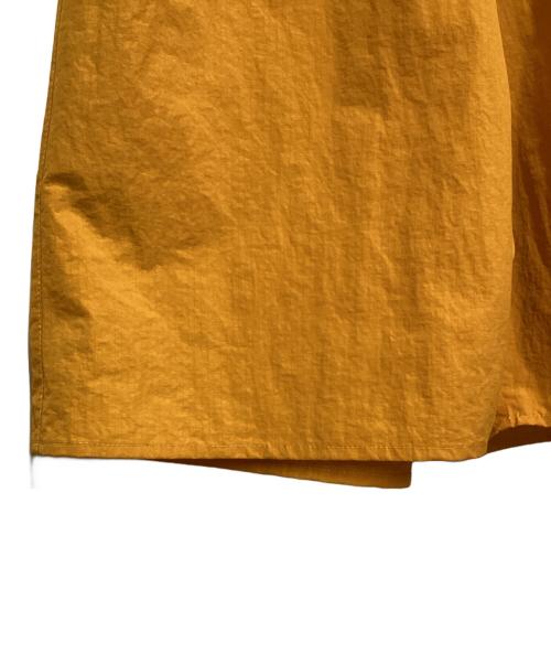 UNSLACKS（アンスラックス）UNSLACKS (アンスラックス) ハーフパンツ オレンジ サイズ:MEDIUM-REGULARの古着・服飾アイテム