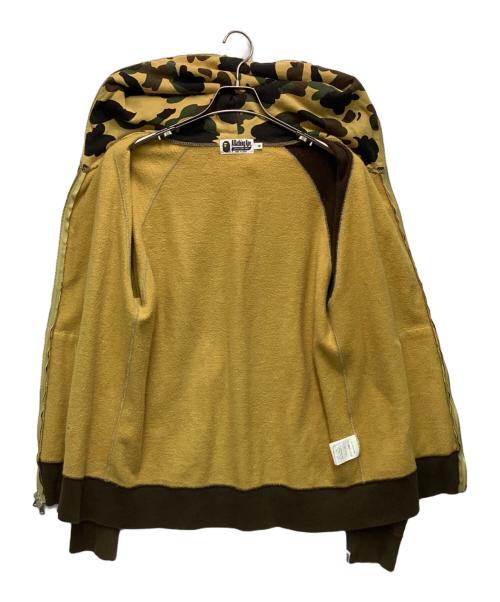 A BATHING APE（ア ベイシング エイプ）A BATHING APE (ア ベイシング エイプ) カモ柄 フルジップパーカー イエロー×ブラウン サイズ:Mの古着・服飾アイテム