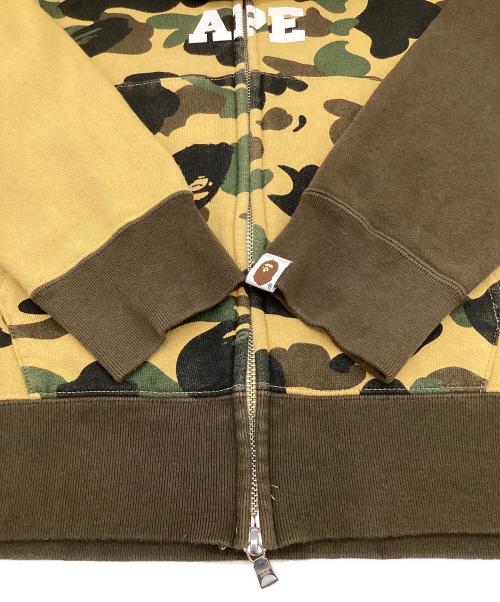 A BATHING APE（ア ベイシング エイプ）A BATHING APE (ア ベイシング エイプ) カモ柄 フルジップパーカー イエロー×ブラウン サイズ:Mの古着・服飾アイテム