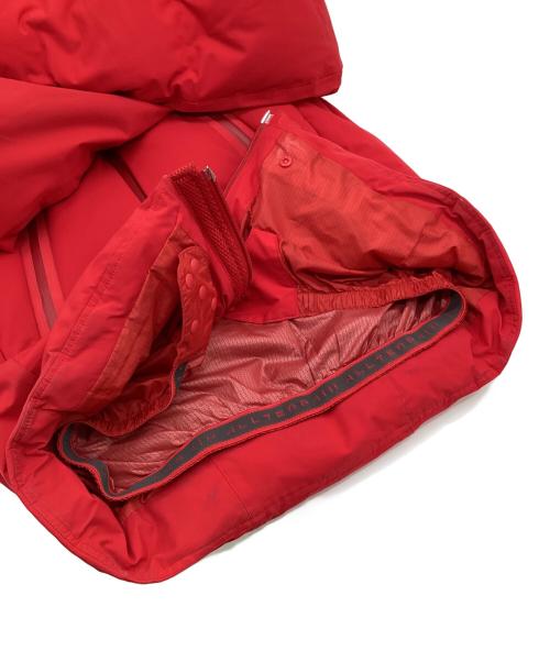 DESCENTE ALLTERRAIN（デザイント オルテライン）DESCENTE ALLTERRAIN (デザイント オルテライン) 水沢ダウン NON-QUILT WATERPROOF DOWN レッド サイズ:Lの古着・服飾アイテム