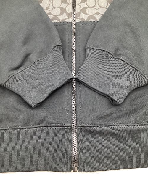 COACH（コーチ）COACH (コーチ) シグネチャー ジップ フーディー ブラック サイズ:Mの古着・服飾アイテム