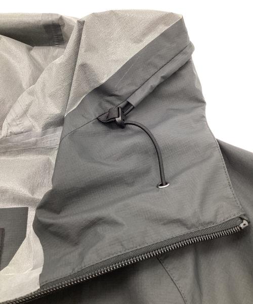 WHITE MOUNTAINEERING（ホワイトマウンテ二アニング）WHITE MOUNTAINEERING (ホワイトマウンテ二アニング) WILD THINGS (ワイルドシングス) DENALI JACKET（デナリ ジャケット） ブラック サイズ:ASIA Mの古着・服飾アイテム