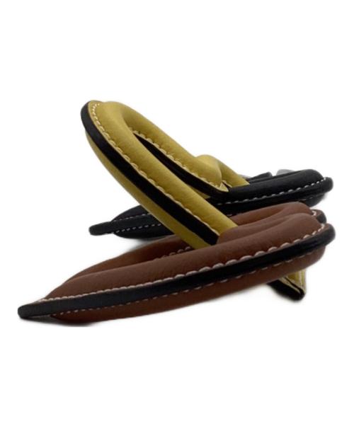 LOEWE（ロエベ）LOEWE (ロエベ) トリプルハート チャーム キーリング ブラック×イエロー×ブラウンの古着・服飾アイテム