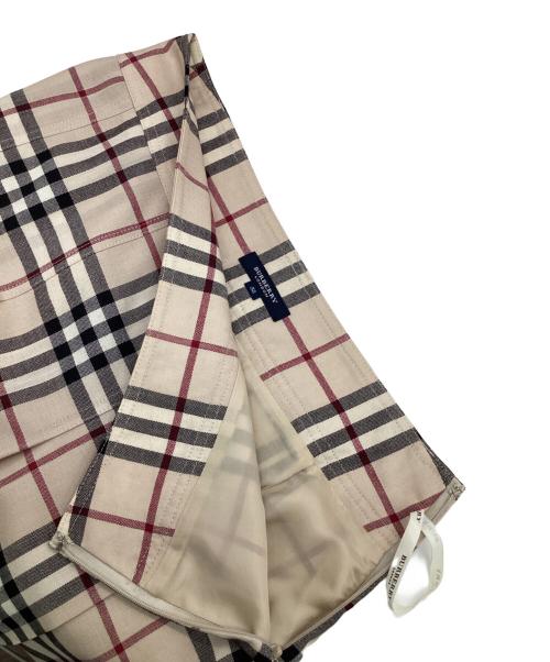 BURBERRY LONDON（バーバリーロンドン）BURBERRY LONDON (バーバリーロンドン) プリーツスカート ベージュ サイズ:38の古着・服飾アイテム