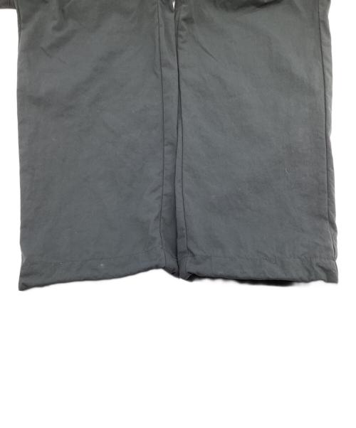 KITH（キス）KITH (キス) ナイロン カーゴパンツ グレー サイズ:Sの古着・服飾アイテム