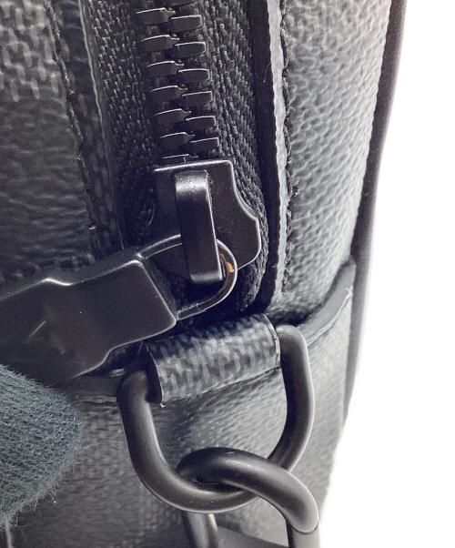 LOUIS VUITTON（ルイ ヴィトン）LOUIS VUITTON (ルイ ヴィトン) ダミエ グラフィット ポシェット カサイ ブラックの古着・服飾アイテム