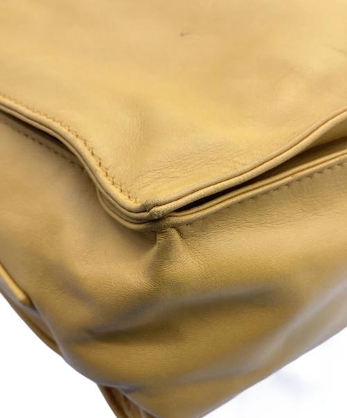 LOEWE（ロエベ）LOEWE (ロエベ) フラメンコ30　ショルダーバッグ イエローの古着・服飾アイテム