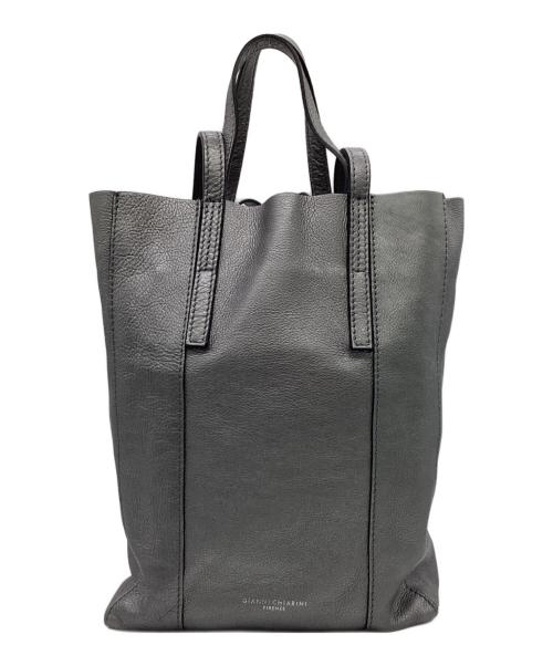 GIANNI CHIARINI（ジャンニ キアリーニ）GIANNI CHIARINI (ジャンニ キアリーニ) 縦型2WAYトートバッグ グレーの古着・服飾アイテム