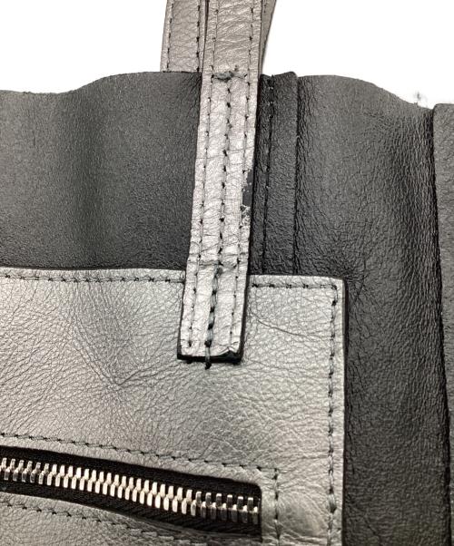 GIANNI CHIARINI（ジャンニ キアリーニ）GIANNI CHIARINI (ジャンニ キアリーニ) 縦型2WAYトートバッグ グレーの古着・服飾アイテム