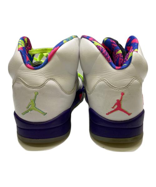 NIKE（ナイキ）NIKE (ナイキ) AIR JORDAN 5 RETRO ホワイト×パープル サイズ:UK8.5の古着・服飾アイテム