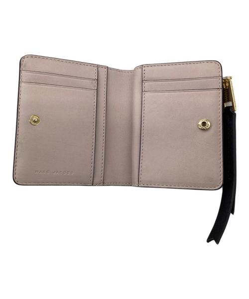 Marc by Marc Jacobs（マークバイマークジェイコブス）Marc by Marc Jacobs (マークバイマークジェイコブス) STARS MINI COMPACT WALLET（スター ミニ コンパクト ウォレット） ブラック×ピンクの古着・服飾アイテム