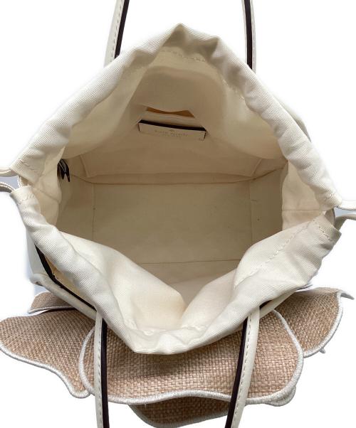 Kate Spade（ケイトスペード）Kate Spade (ケイトスペード) フローラ 3D ストロー ローズ ハンドバッグ ベージュの古着・服飾アイテム