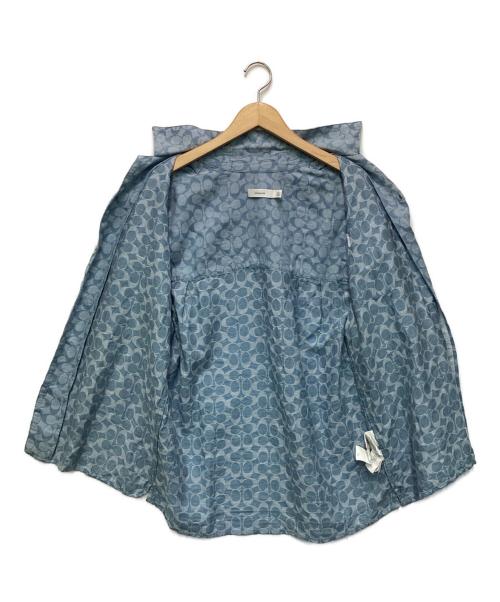 COACH（コーチ）COACH (コーチ) シグネチャーキャンプシャツ ライトブルー サイズ:Sの古着・服飾アイテム