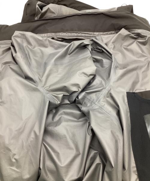 DESCENTE（デサント）DESCENTE (デサント) GORE-TEX PACLITE ACTIVE SHELL JACKET（ゴアテックス パックライト アクティブ シェル ジャケット） ブラック サイズ:Lの古着・服飾アイテム