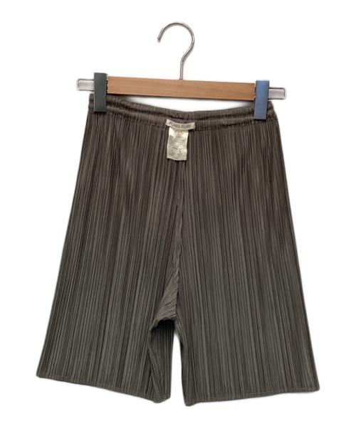 PLEATS PLEASE（プリーツプリーズ）PLEATS PLEASE (プリーツプリーズ) プリーツショートパンツ グレー サイズ:3の古着・服飾アイテム