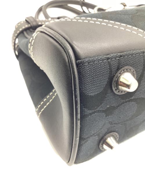 COACH（コーチ）COACH (コーチ) シグネチャー ハンドバッグ ブラックの古着・服飾アイテム