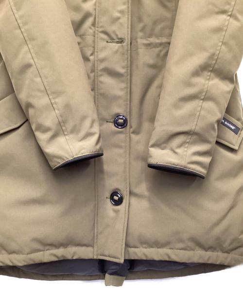 CANADA GOOSE（カナダグース）CANADA GOOSE (カナダグース) ROSSCLAIR PARKA（ロスクレア パーカ）ダウンコート オリーブ サイズ:XLの古着・服飾アイテム