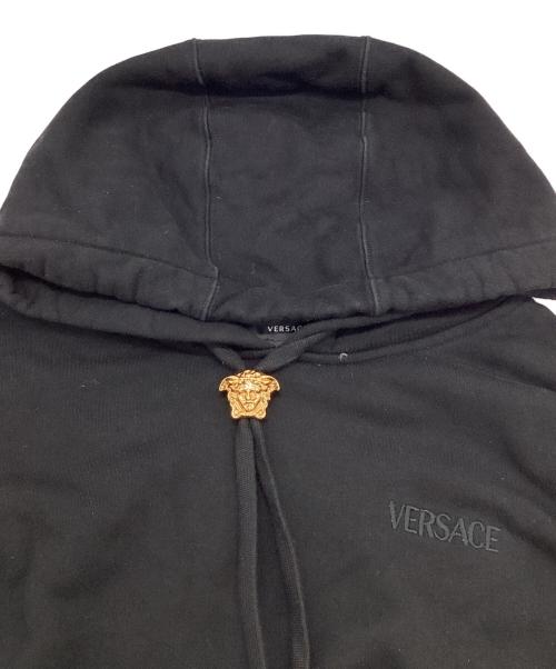 VERSACE（ヴェルサーチェ）VERSACE (ヴェルサーチェ) ラ メドゥーサ フーディ ブラック サイズ:Lの古着・服飾アイテム