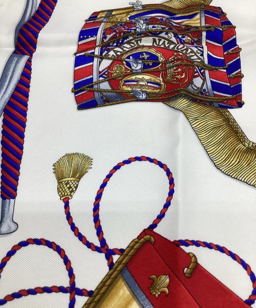 HERMES（エルメス）HERMES (エルメス) カレ90 LES TAMBOURS（タンブールの太鼓） ブルーの古着・服飾アイテム